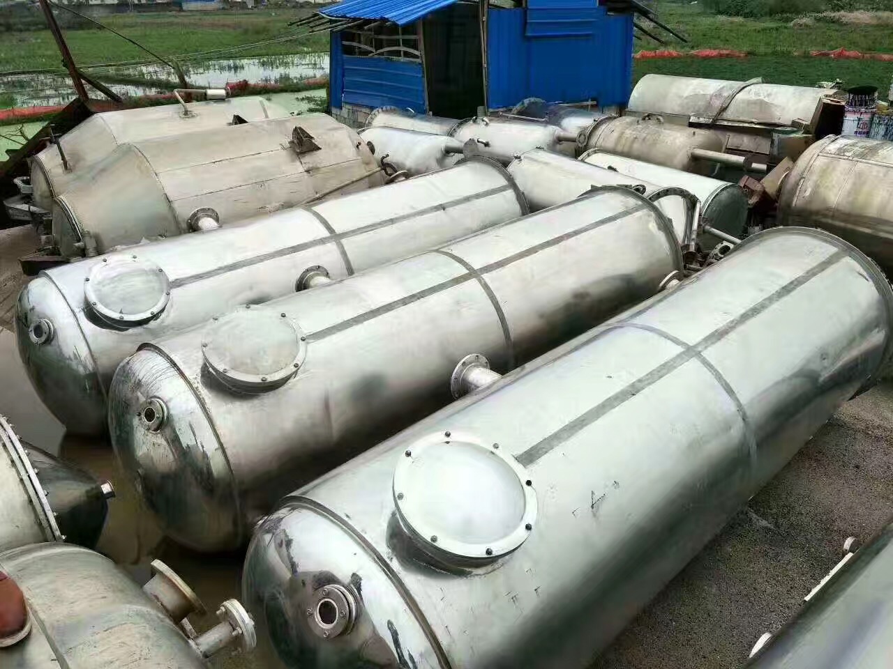 唐山3000L单效外循环蒸发器 回收二手浓缩提取设备供应商_二手设备栏目_